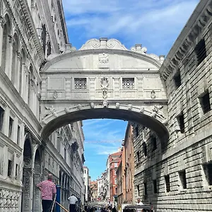 Apartamento Ca' Ai Sospiri, Venecia